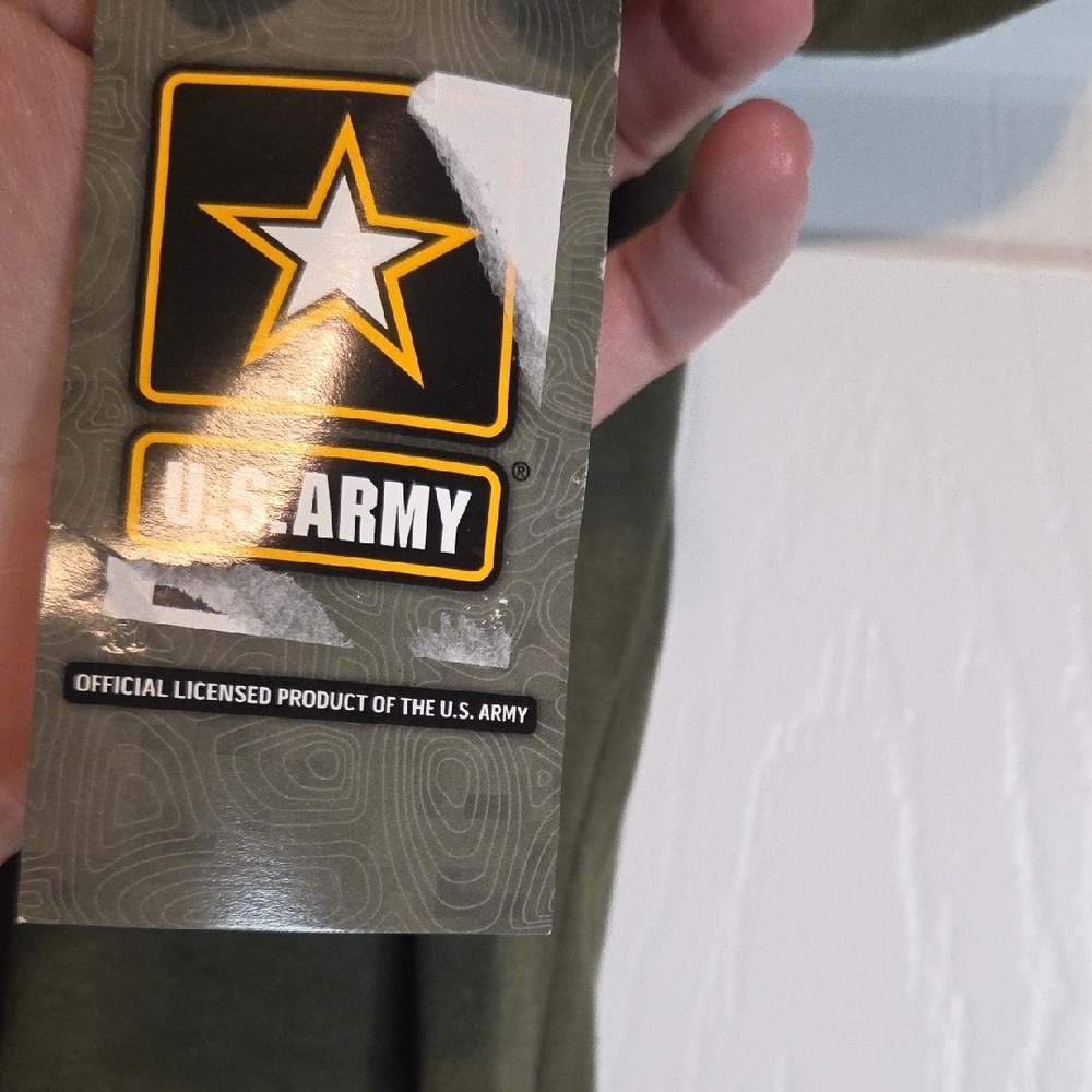 U.S. Army Olive Green Flag Graphic Tee - Picture 4 of 4